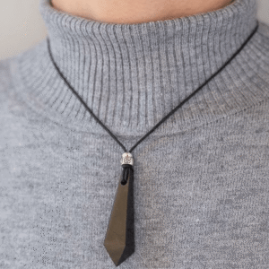 Šungitni obesek Vacha 0057 Šungitni obesek Vacha 0057